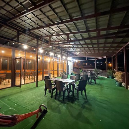 Guest House Royal Comfort With Terrace Kutaissi Exterior foto