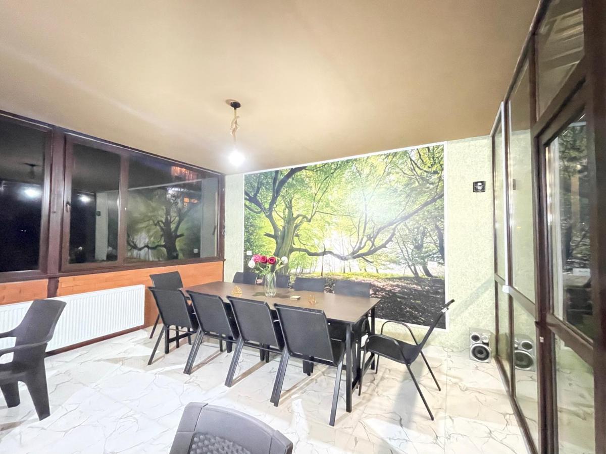 Guest House Royal Comfort With Terrace Kutaissi Exterior foto
