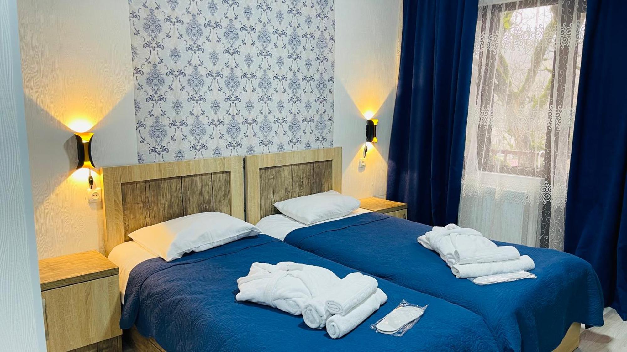 Guest House Royal Comfort With Terrace Kutaissi Exterior foto